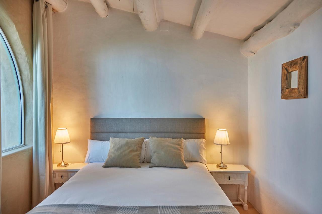 Sitges Hill Retreats-Masia Nur 22 Bedrooms Divided Over 9 Houses For Max 44 Guests Canyelles (Catalonia) Exterior foto