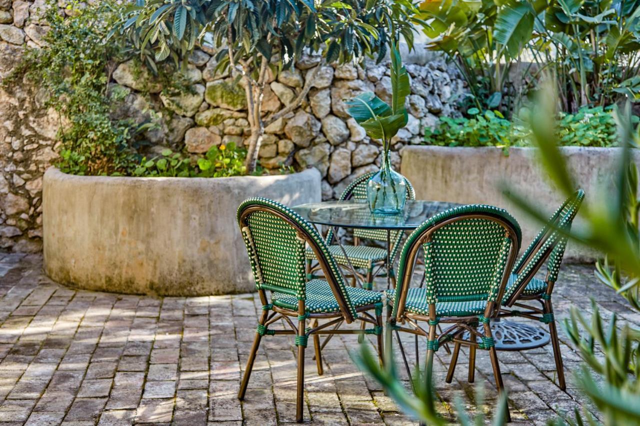 Sitges Hill Retreats-Masia Nur 22 Bedrooms Divided Over 9 Houses For Max 44 Guests Canyelles (Catalonia) Exterior foto